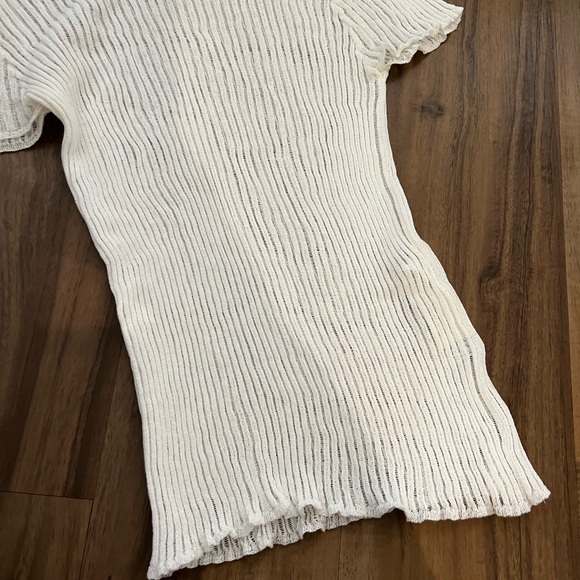 Zara White Short Sleeve Shirt - Picture 2 of 6